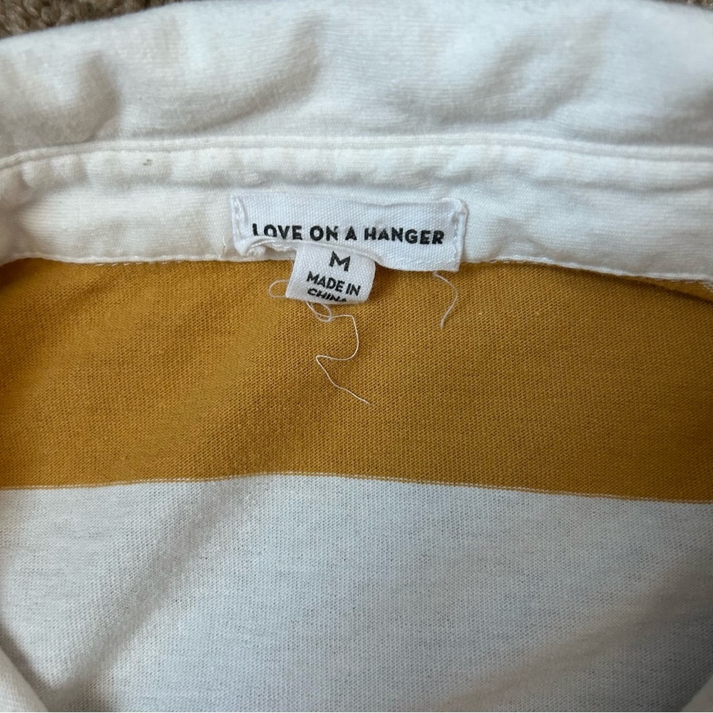 W Yellow & White Love On A Hanger Striped Cropped Long Sleeve Size M |A36 - Picture 8 of 9